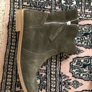 Steve Madden Booties size 8